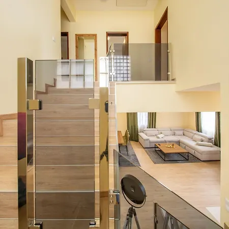 Casa de Férias Flowers Island House 7 *